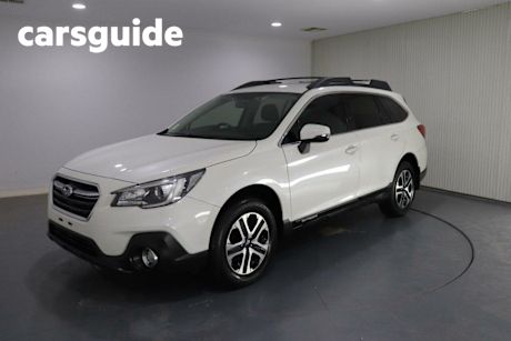 White 2019 Subaru Outback Wagon 2.0D
