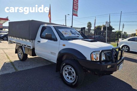 White 2008 Nissan Navara Cab Chassis DX (4X4)