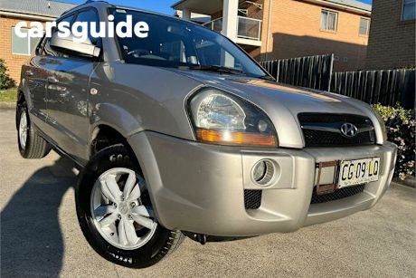 Silver 2009 Hyundai Tucson Wagon City SX