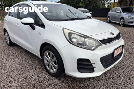2015 Kia RIO Hatchback S