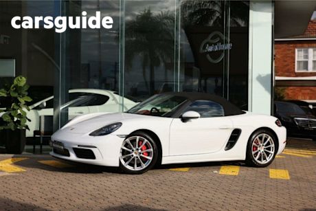White 2016 Porsche 718 Roadster Boxster S