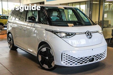 White 2025 Volkswagen ID. Buzz Commercial Pro SWB BEV560
