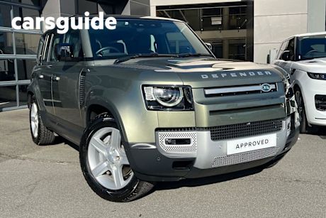 Green 2023 Land Rover Defender Wagon 110 P400 SE (294KW)