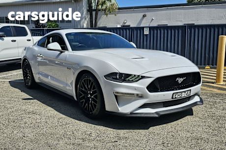 White 2020 Ford Mustang Fastback GT 5.0 V8