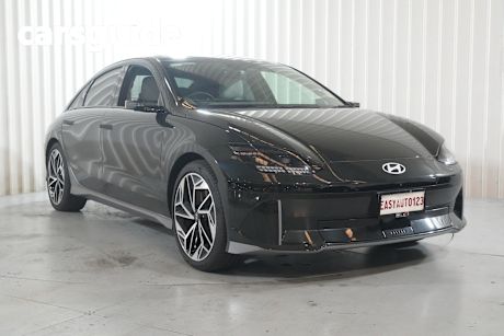 Green 2023 Hyundai Ioniq 6 Sedan Epiq AWD
