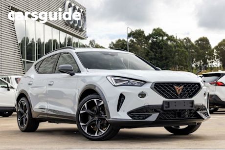 White 2024 Cupra Formentor Wagon VZE Phev