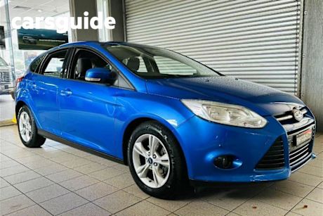 Blue 2014 Ford Focus Hatchback Trend