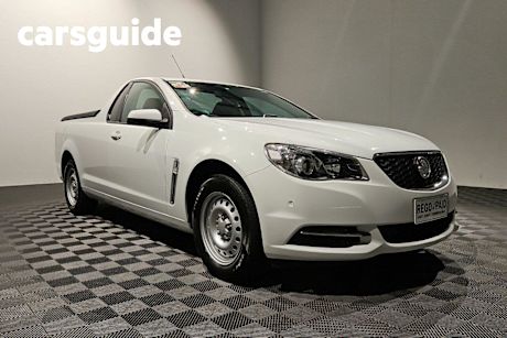 White 2015 Holden UTE Utility