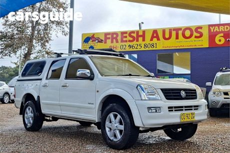 White 2004 Holden Rodeo Crew Cab Pickup LT