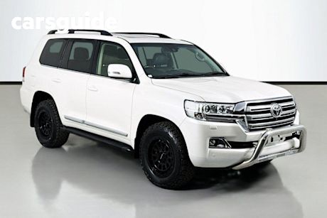 White 2016 Toyota Landcruiser Wagon Sahara (4X4)