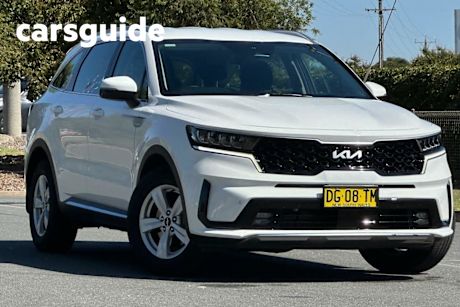 White 2022 Kia Sorento Wagon S 7 Seat