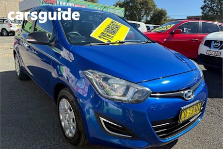 Blue 2014 Hyundai I20 Hatchback Active