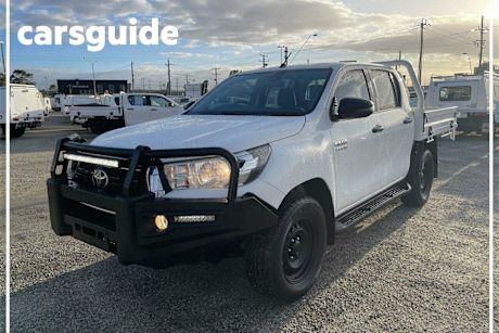 White 2020 Toyota Hilux Double Cab Chassis SR (4X4)