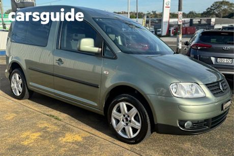 Green 2010 Volkswagen Caddy Van 1.9 TDI