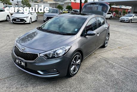 Grey 2015 Kia Cerato Hatchback SLI