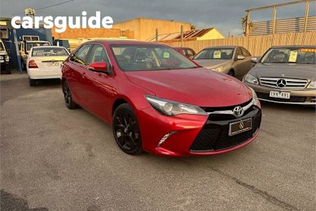 Red 2016 Toyota Camry Sedan Atara SX