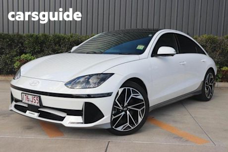 White 2023 Hyundai Ioniq 6 Sedan Techniq AWD