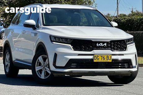 White 2022 Kia Sorento Wagon S 7 Seat
