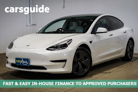 White 2021 Tesla Model 3 Sedan Standard Range Plus RWD