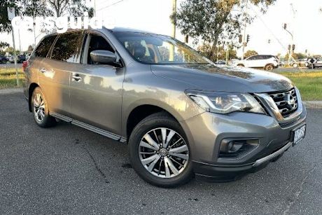 Grey 2018 Nissan Pathfinder Wagon ST-L (4X4)