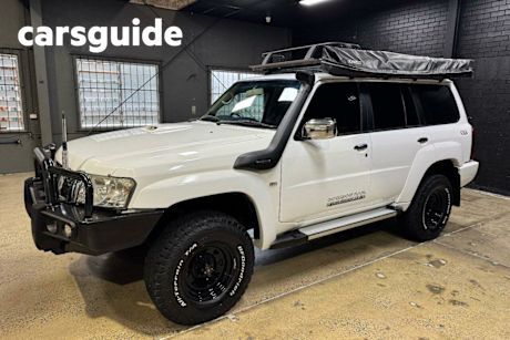 White 2014 Nissan Patrol Wagon ST (4X4)