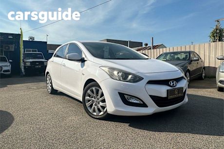 White 2012 Hyundai I30 Hatchback Active
