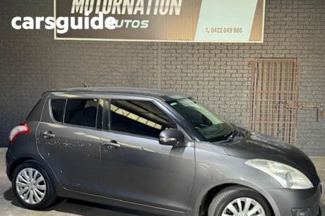 Grey 2011 Suzuki Swift Hatch