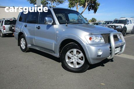 Silver 2006 Mitsubishi Pajero Wagon VR-X LWB (4X4)