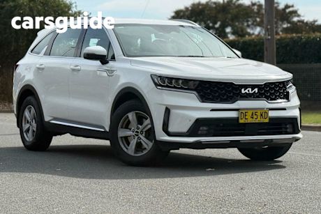 White 2022 Kia Sorento Wagon S 7 Seat