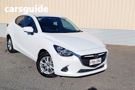 White 2016 Mazda 2 Sedan Maxx
