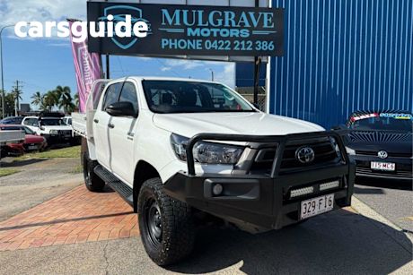 White 2022 Toyota Hilux Double Cab Chassis SR (4X4)