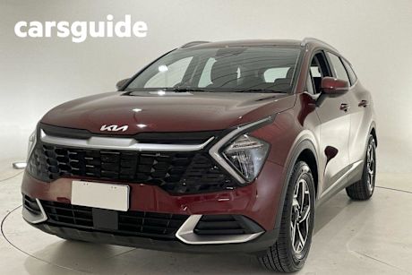 Red 2023 Kia Sportage Wagon S (fwd)
