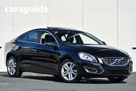 Black 2011 Volvo S60 Sedan T4 Teknik