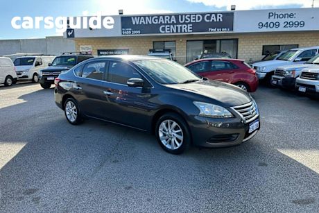 Grey 2013 Nissan Pulsar Sedan ST