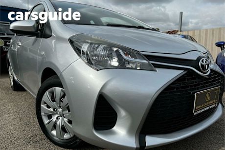 Silver 2016 Toyota Yaris Hatchback Ascent