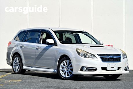 White 2013 Subaru Legacy Wagon Touring