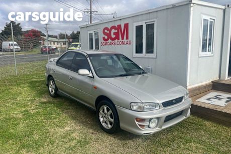 Silver 2000 Subaru Impreza Sedan RX (AWD) MY00