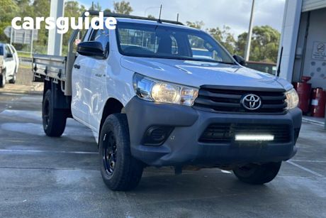 White 2018 Toyota Hilux Cab Chassis Workmate (4X4)