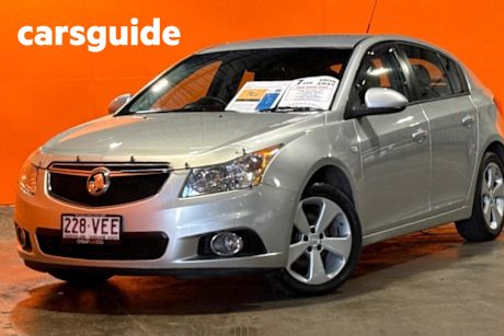 Silver 2014 Holden Cruze Hatchback Equipe