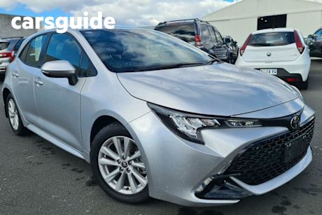 Silver 2023 Toyota Corolla Hatchback Ascent Sport + Convenience PK