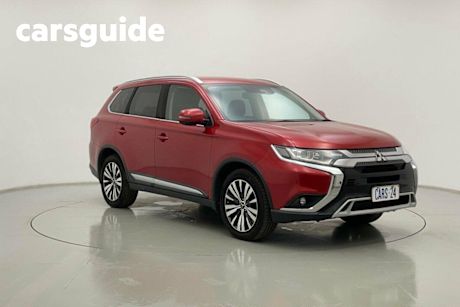 Red 2018 Mitsubishi Outlander Wagon LS 7 Seat (awd)