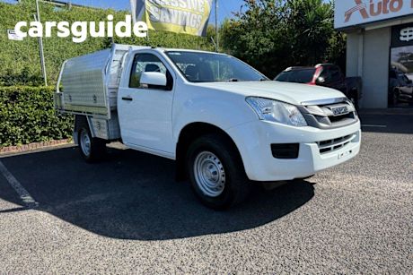 White 2016 Isuzu D-MAX Cab Chassis SX (4X4)