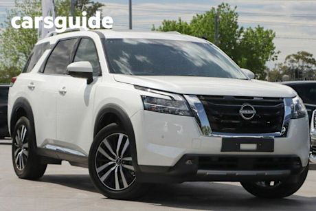 White 2023 Nissan Pathfinder Wagon TI-L (4WD)