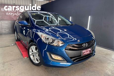 Blue 2014 Hyundai I30 Hatchback Trophy