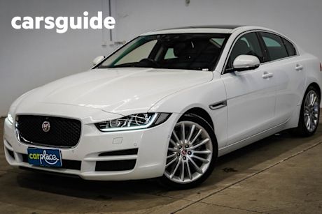 White 2015 Jaguar XE Sedan 20T Prestige