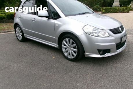 Silver 2010 Suzuki SX4 Hatchback