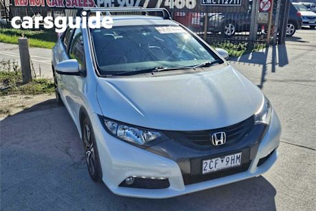 White 2012 Honda Civic Hatchback VTI-L
