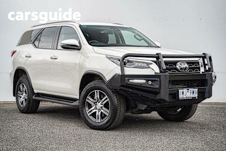White 2022 Toyota Fortuner Wagon GXL