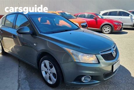 Grey 2014 Holden Cruze Hatchback Equipe