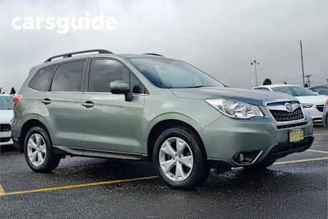 Green 2014 Subaru Forester Wagon 2.5I-L